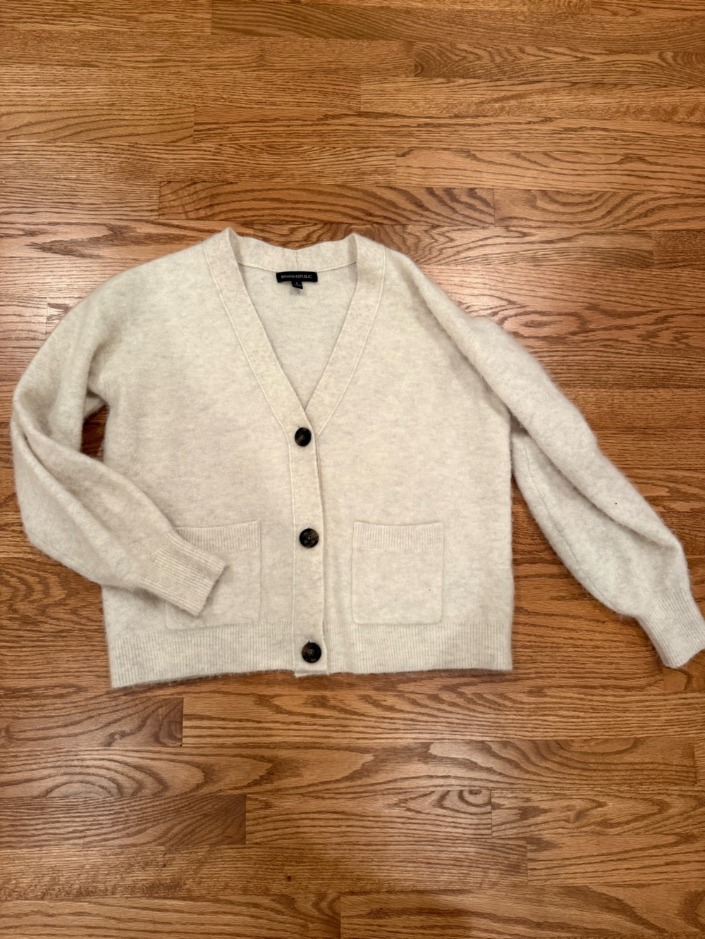 Banana Republic V-Neck Button Front Cardigan